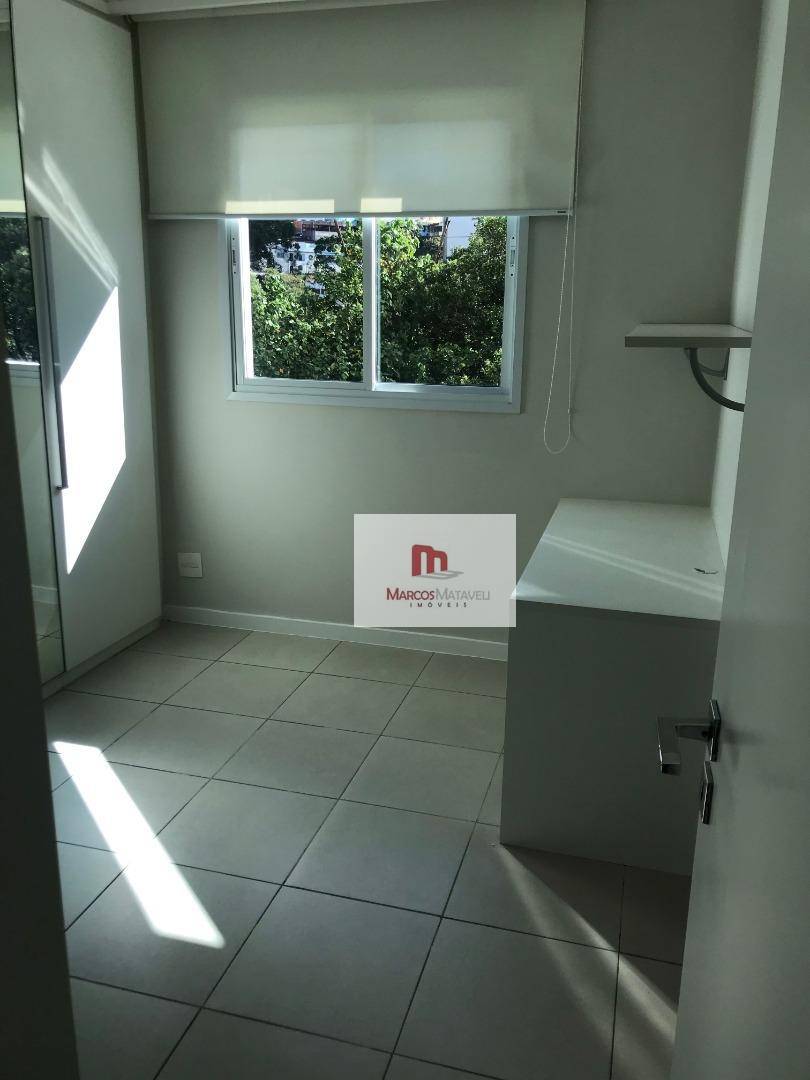 Apartamento à venda com 4 quartos, 180m² - Foto 22