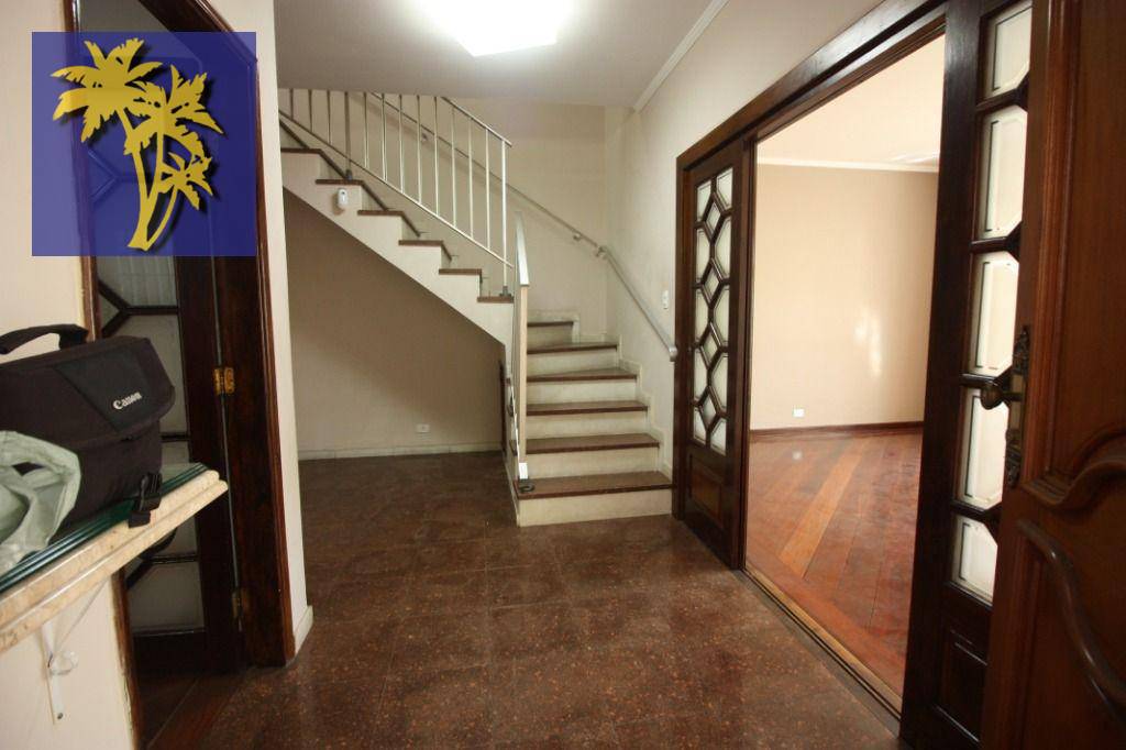 Casa para alugar com 3 quartos, 230m² - Foto 5