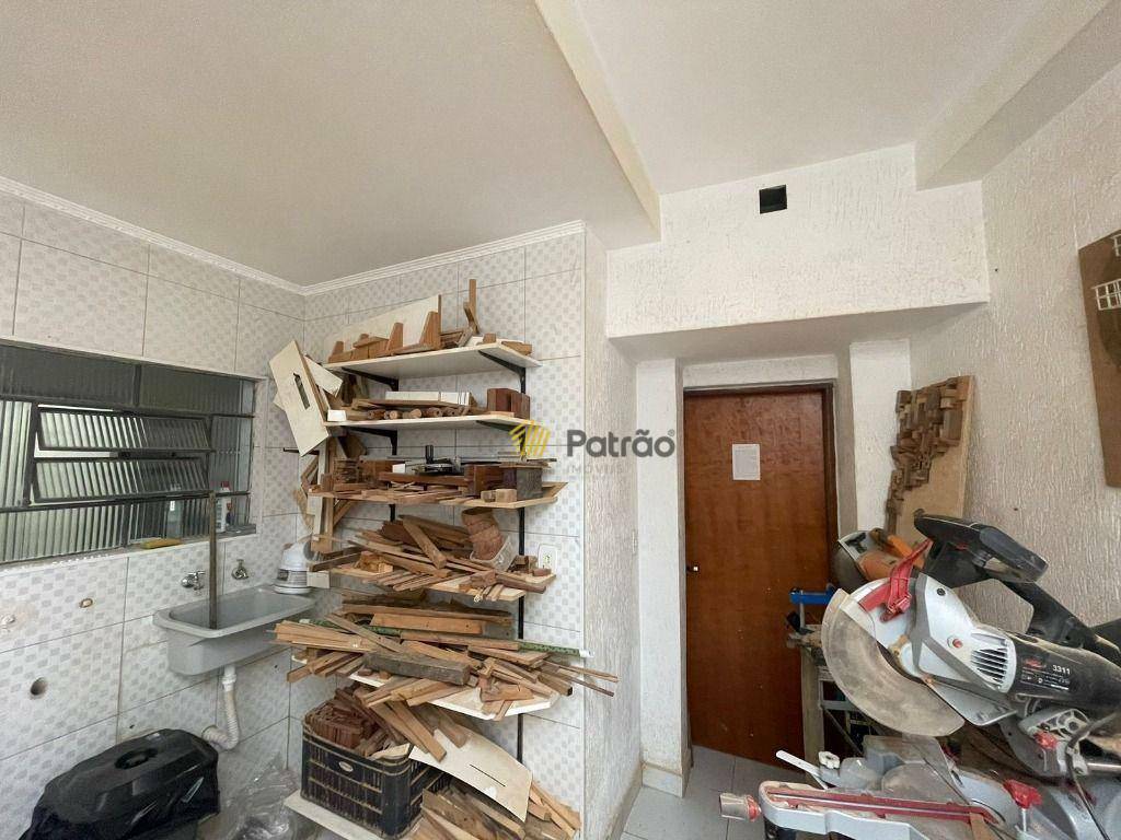 Sobrado à venda com 4 quartos, 237m² - Foto 37