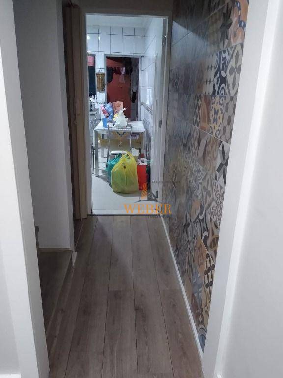 Sobrado à venda com 2 quartos, 140m² - Foto 4