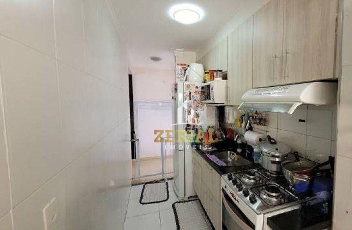 Apartamento à venda com 2 quartos, 63m² - Foto 5