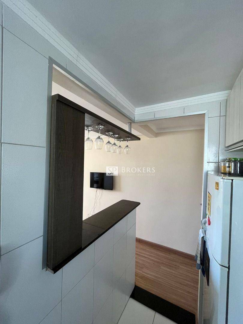 Apartamento à venda com 2 quartos, 47m² - Foto 4