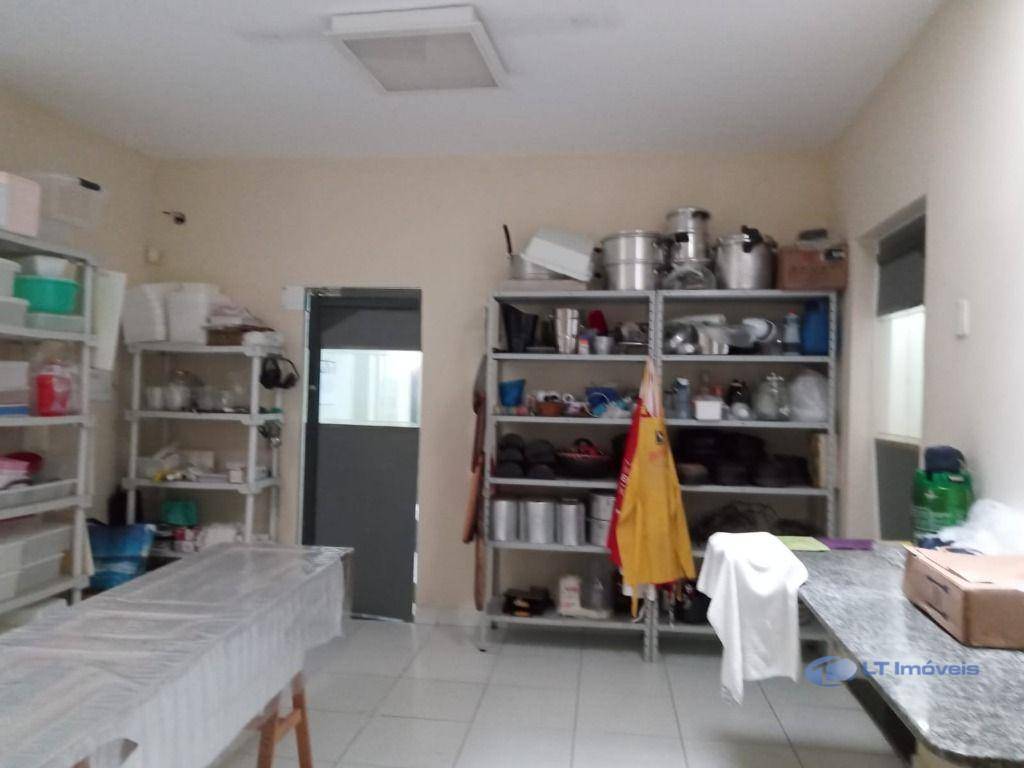 Sobrado à venda com 3 quartos, 311m² - Foto 8