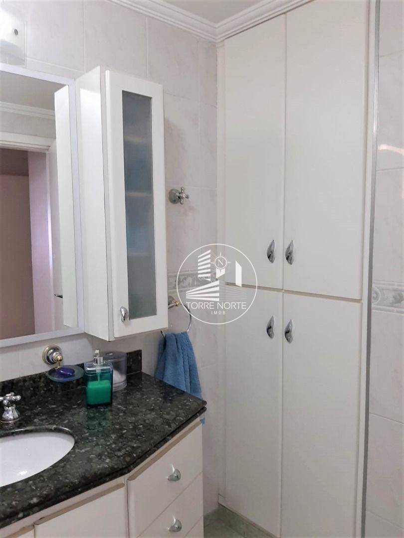 Apartamento à venda com 3 quartos, 126m² - Foto 17