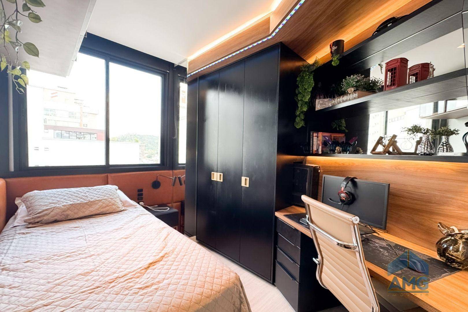 Apartamento, 4 quartos, 198 m² - Foto 25