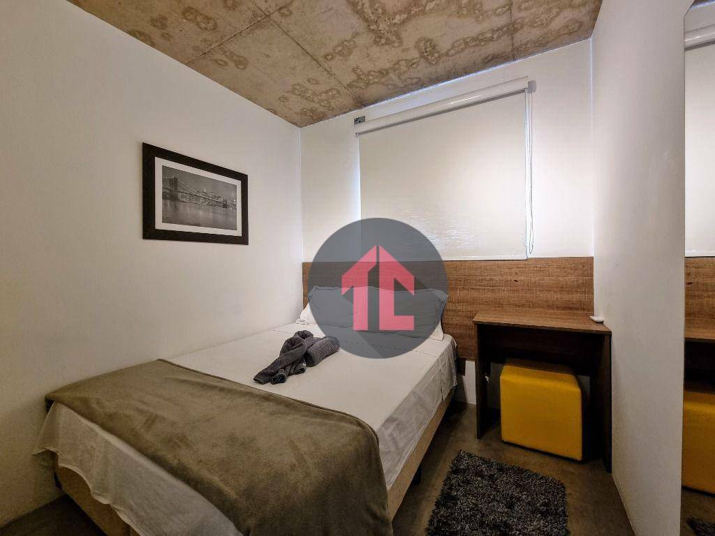 Apartamento para alugar com 2 quartos, 70m² - Foto 8