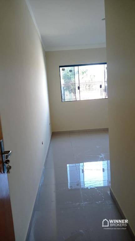 Casa à venda com 3 quartos, 105m² - Foto 8