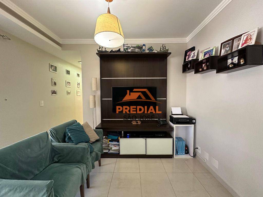 Apartamento à venda com 3 quartos, 90m² - Foto 5