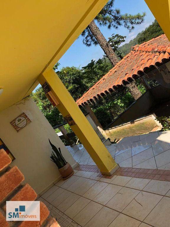 Casa à venda com 3 quartos, 333m² - Foto 26