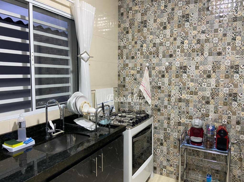 Sobrado à venda com 2 quartos, 185m² - Foto 7