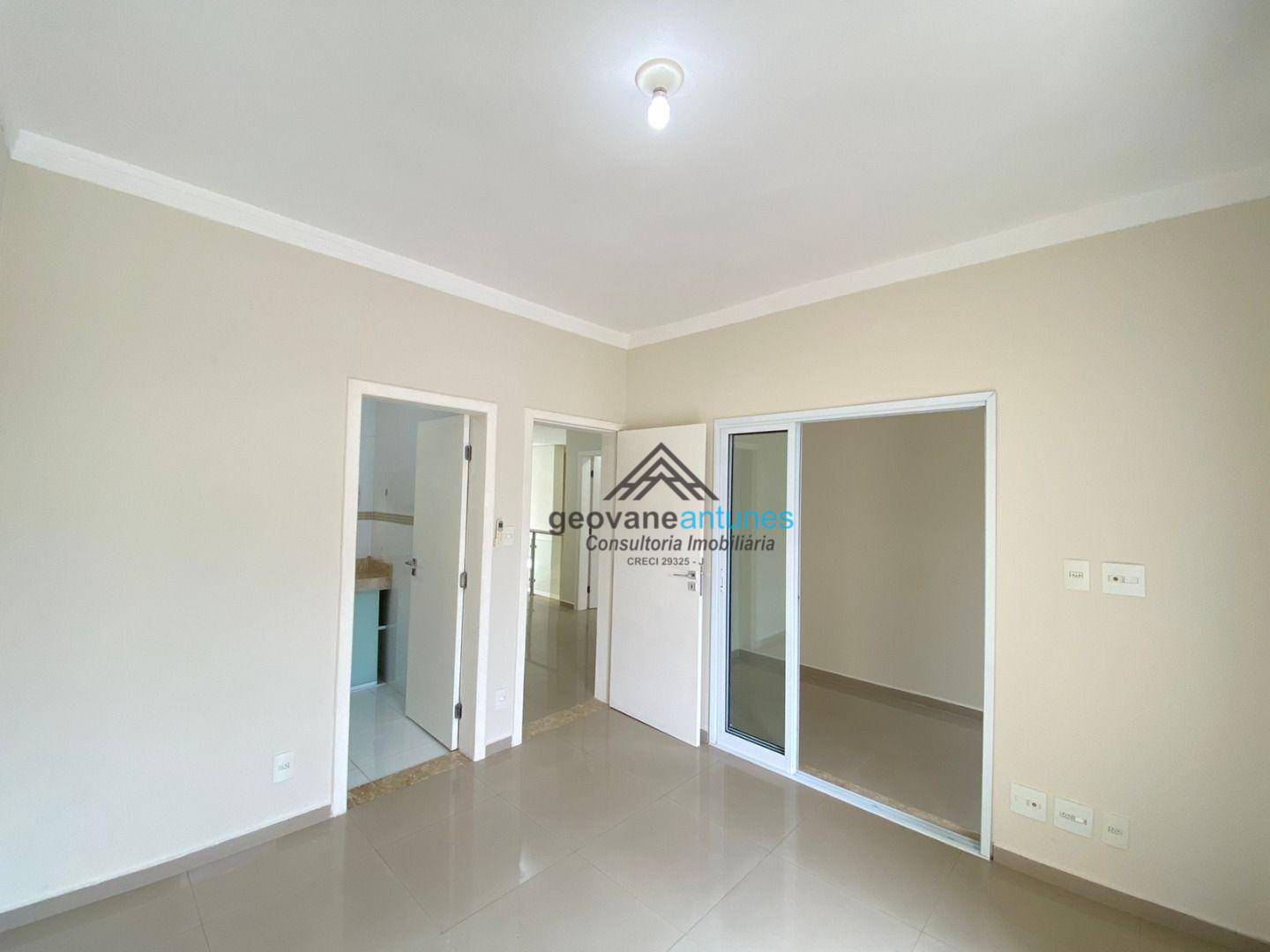 Sobrado à venda com 3 quartos, 200m² - Foto 44