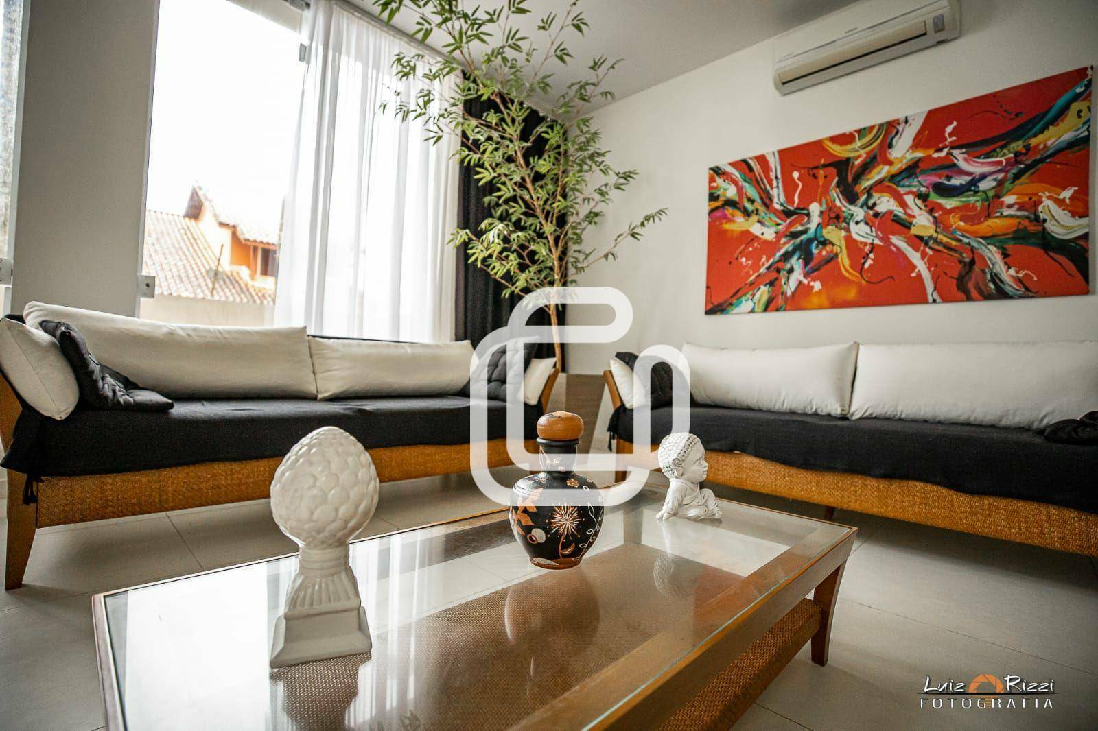 Casa à venda e aluguel com 4 quartos, 325m² - Foto 15