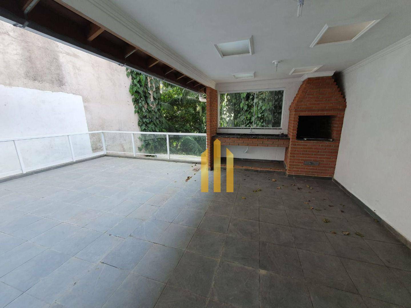 Sobrado à venda com 4 quartos, 400m² - Foto 18