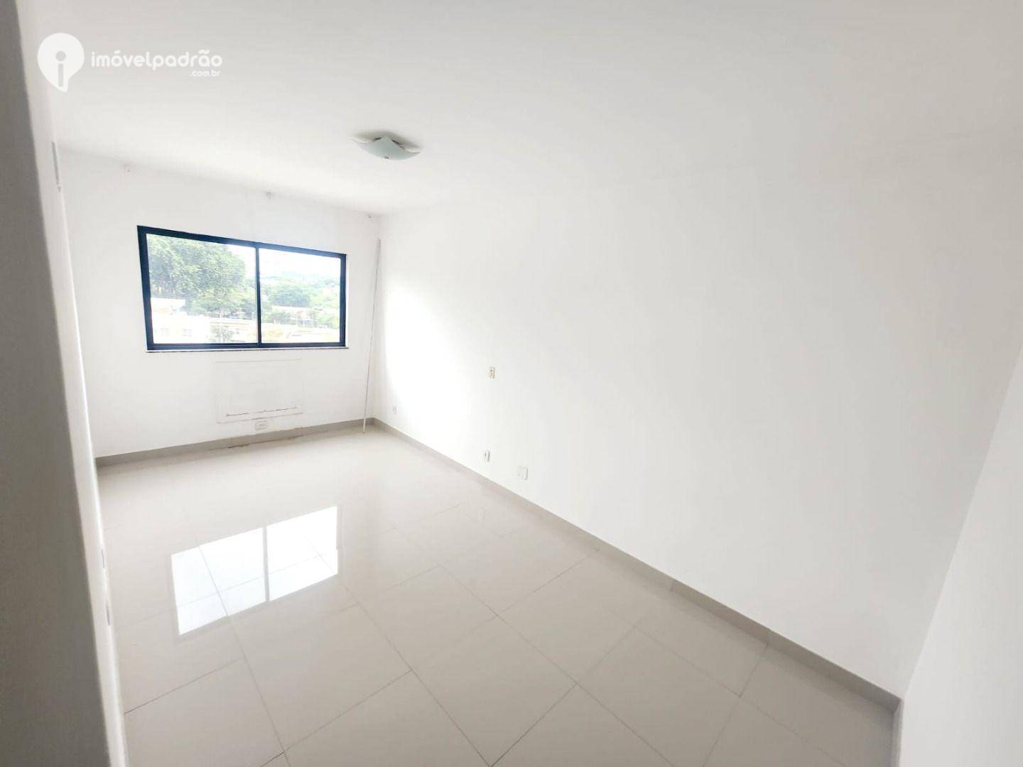 Apartamento à venda com 2 quartos, 90m² - Foto 9