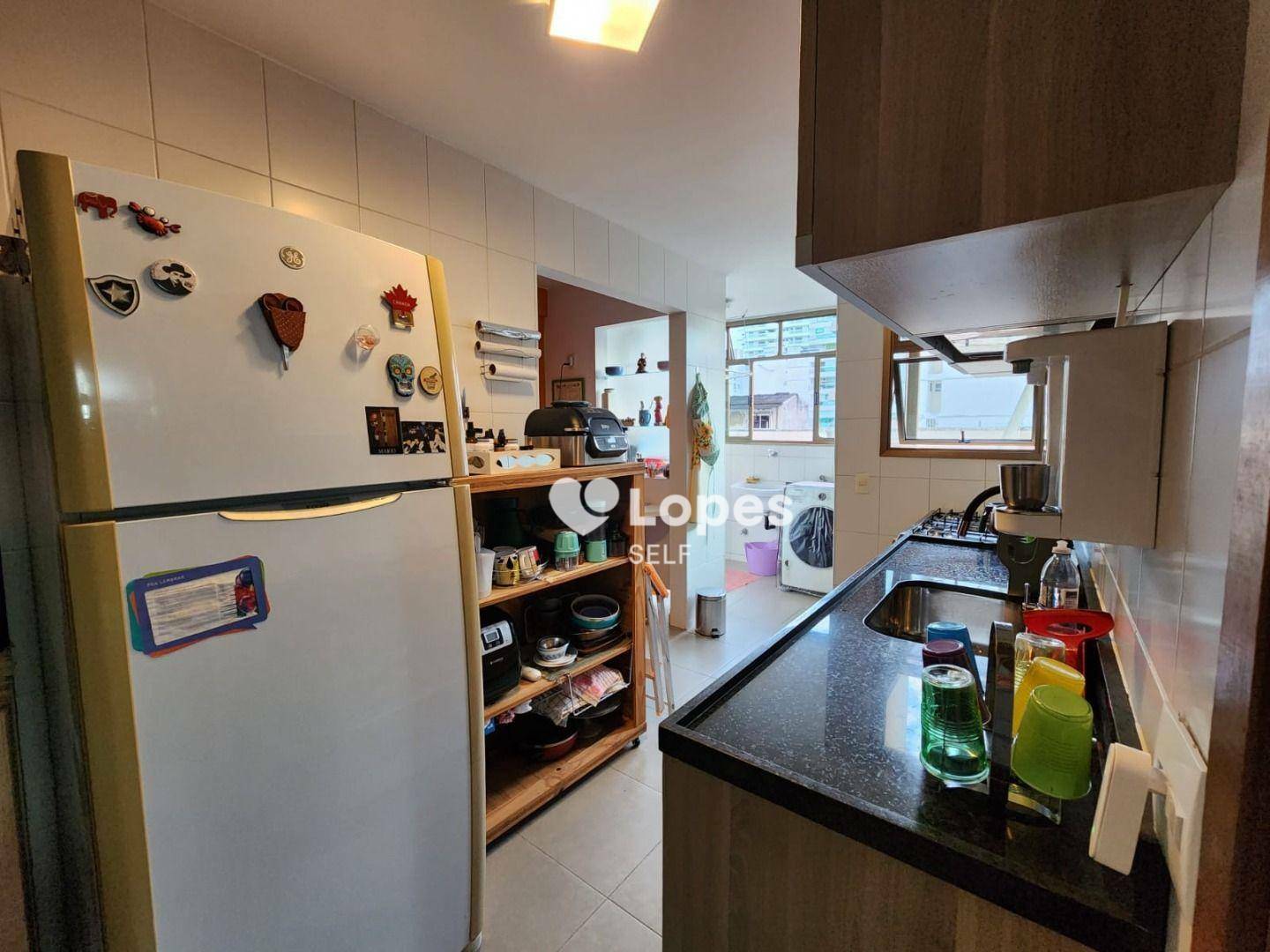 Apartamento à venda com 2 quartos, 80m² - Foto 3