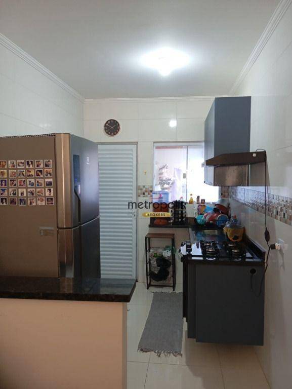 Sobrado à venda com 2 quartos, 56m² - Foto 2