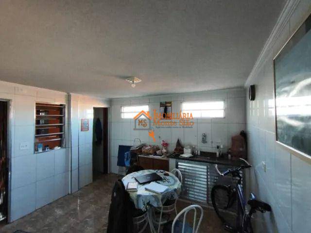 Sobrado à venda com 3 quartos, 150m² - Foto 4