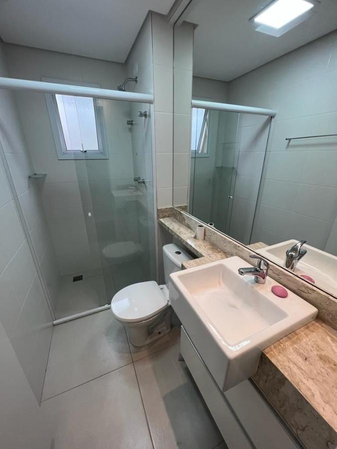 Apartamento à venda com 2 quartos, 65m² - Foto 13