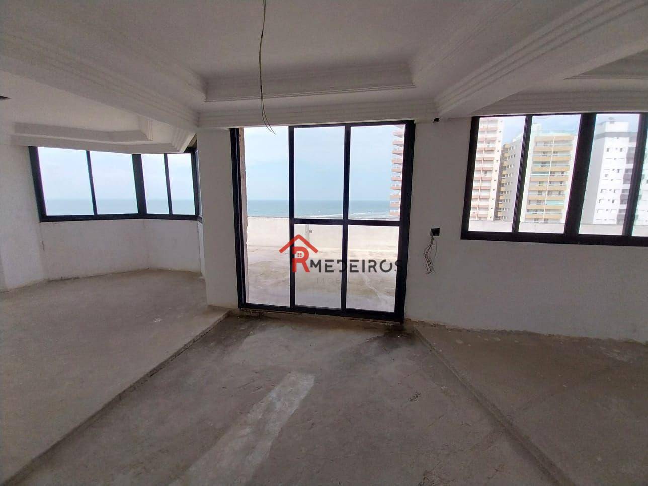Cobertura à venda com 4 quartos, 230m² - Foto 4