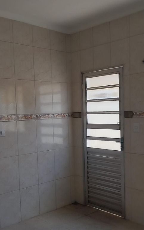 Casa à venda com 2 quartos, 90m² - Foto 28