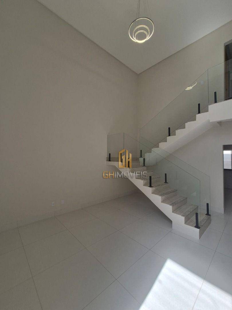 Sobrado à venda com 3 quartos, 186m² - Foto 2