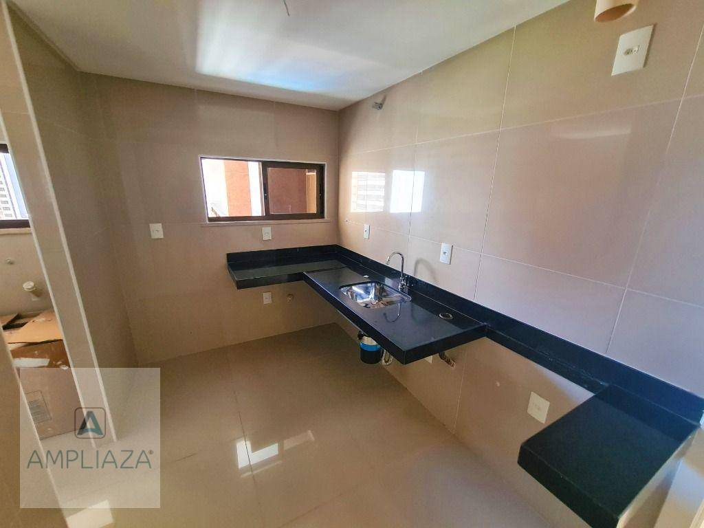 Apartamento à venda com 3 quartos, 113m² - Foto 13