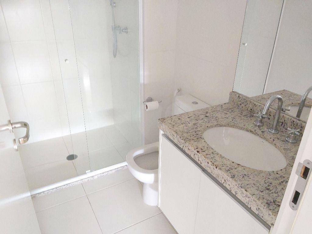 Apartamento para alugar com 2 quartos, 62m² - Foto 20