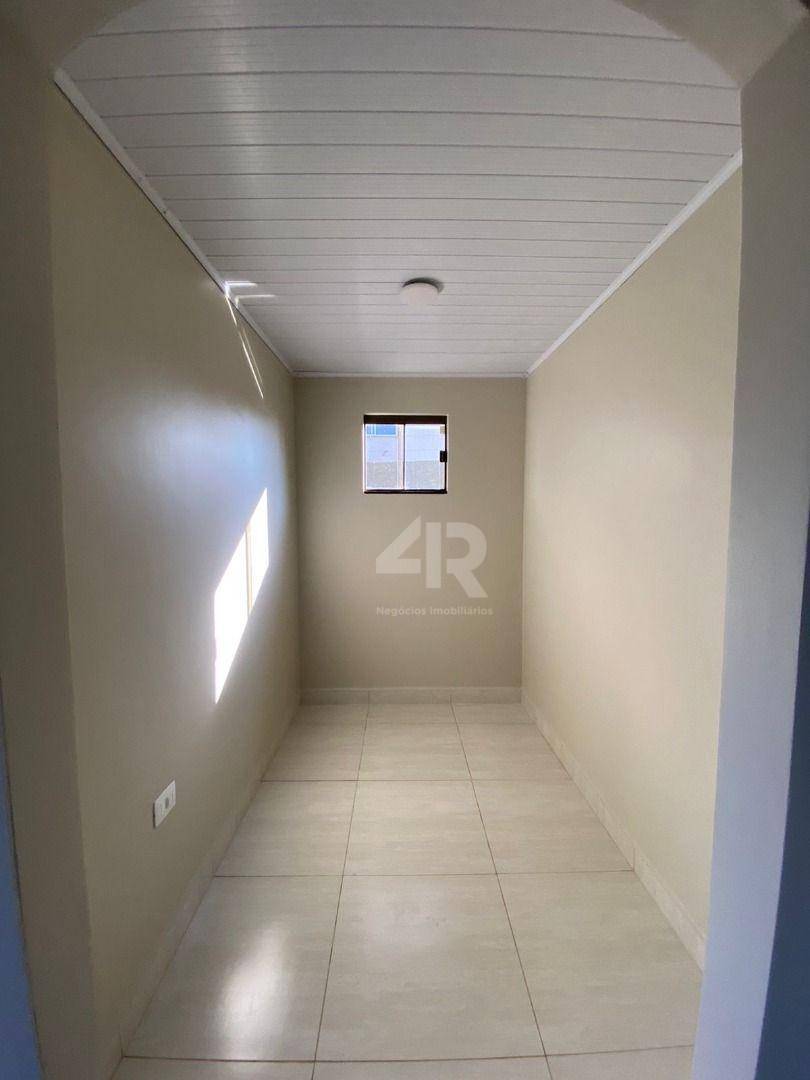 Casa à venda com 3 quartos, 180m² - Foto 9