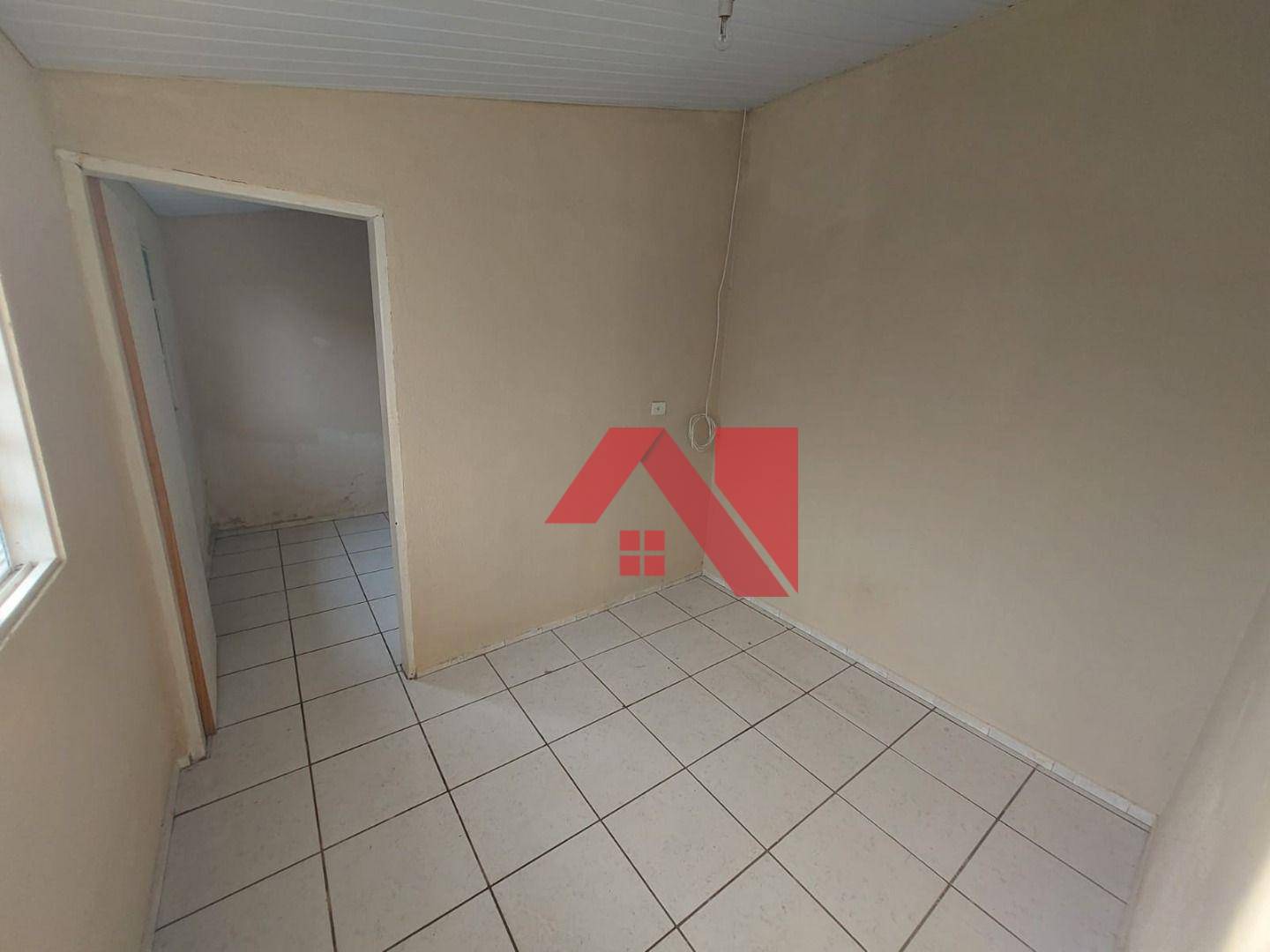 Casa para alugar com 1 quarto, 40m² - Foto 1