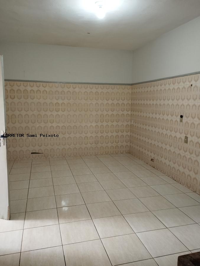 Casa para alugar com 2 quartos, 162m² - Foto 3