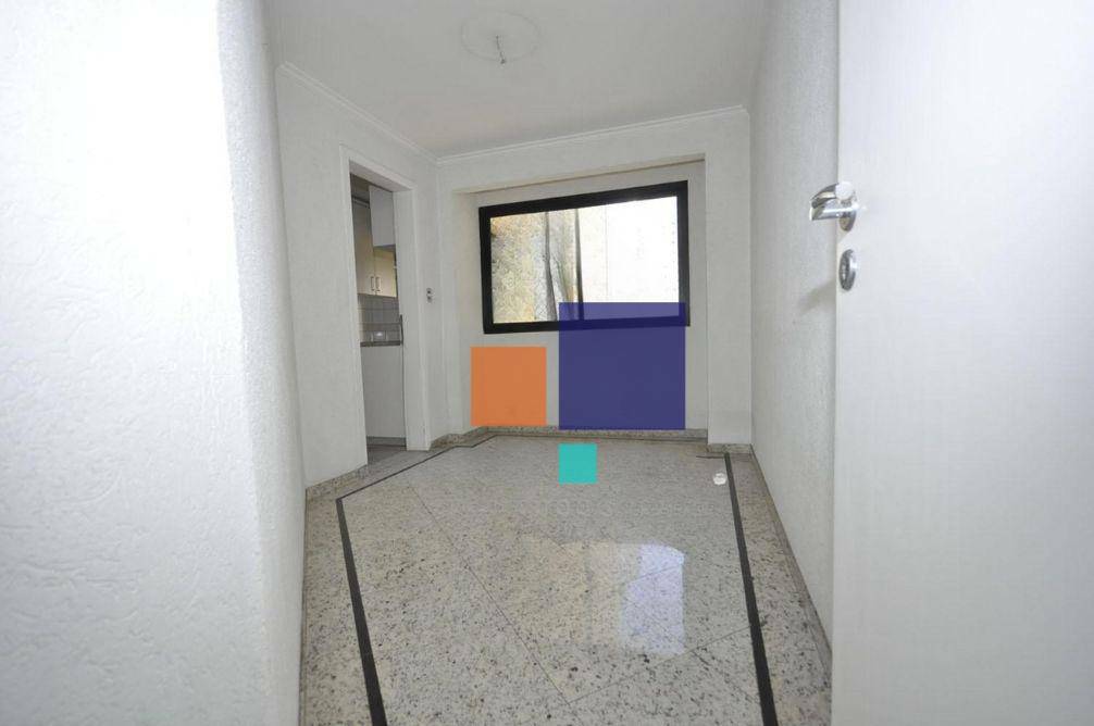 Apartamento para alugar com 4 quartos, 160m² - Foto 8