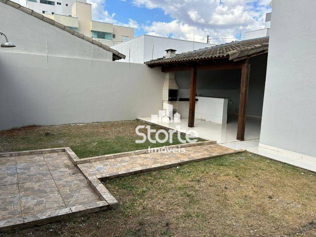 Casa à venda com 3 quartos, 153m² - Foto 20