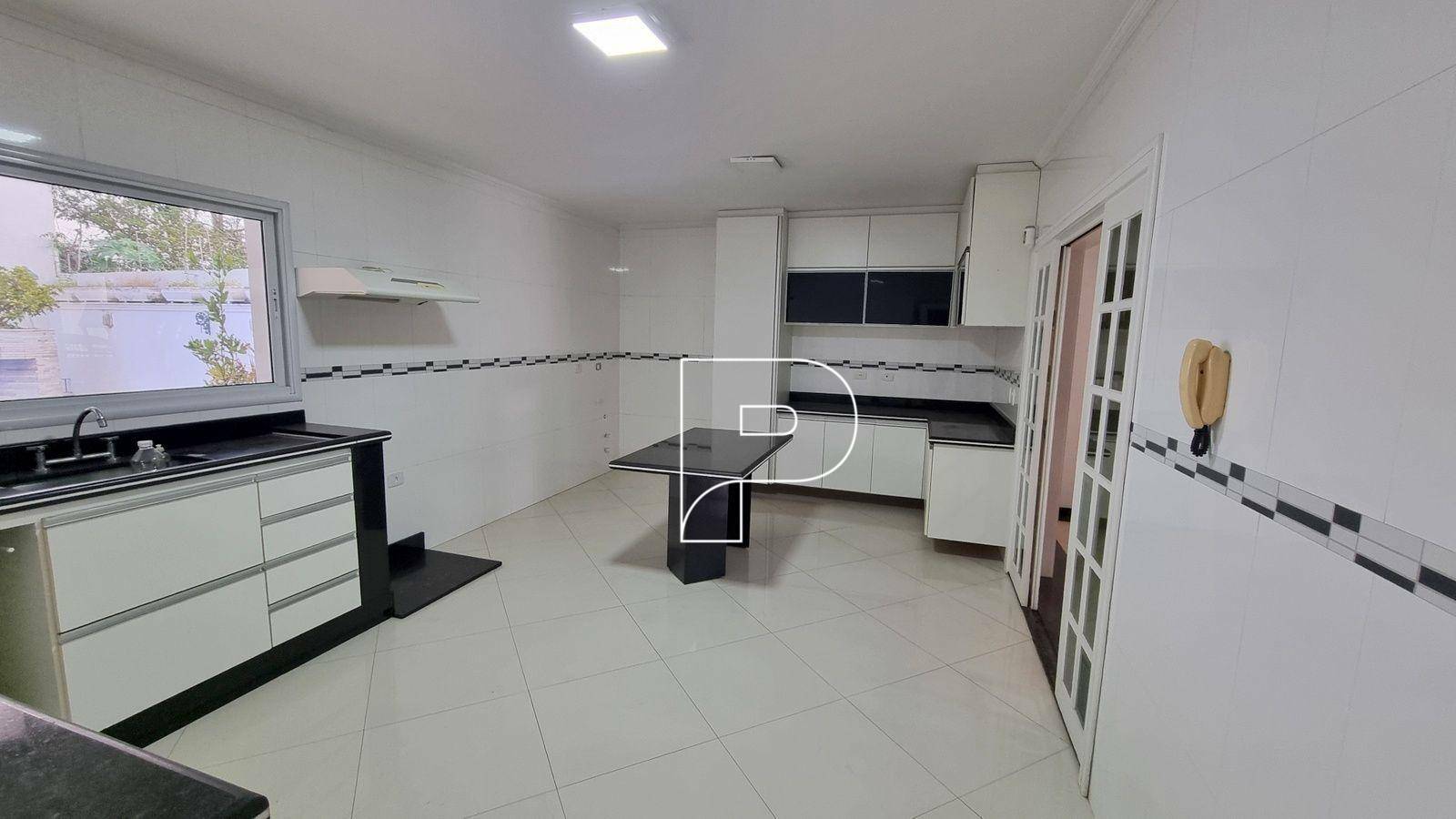 Casa à venda e aluguel com 4 quartos, 520m² - Foto 7