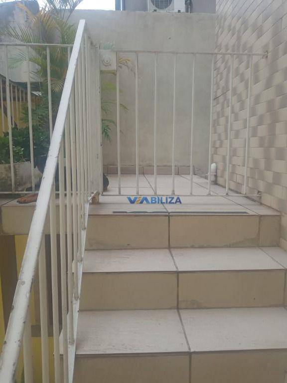 Sobrado à venda com 2 quartos, 360m² - Foto 20