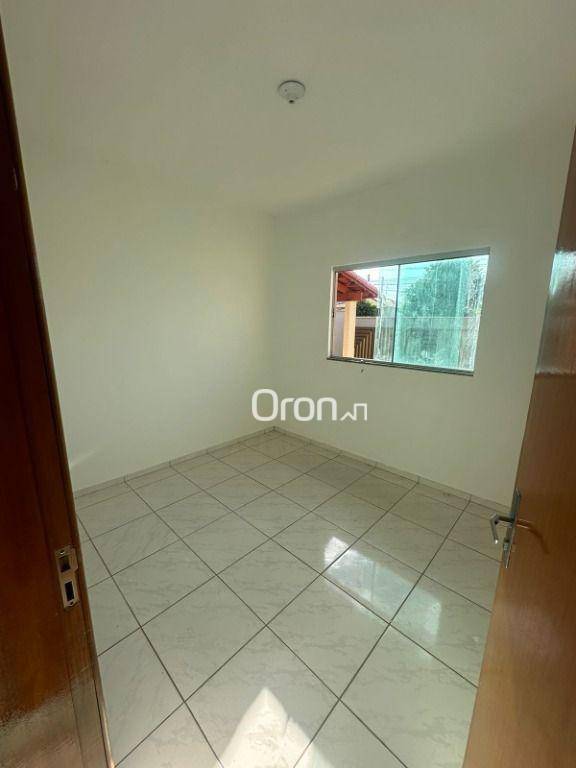 Casa à venda com 3 quartos, 98m² - Foto 4