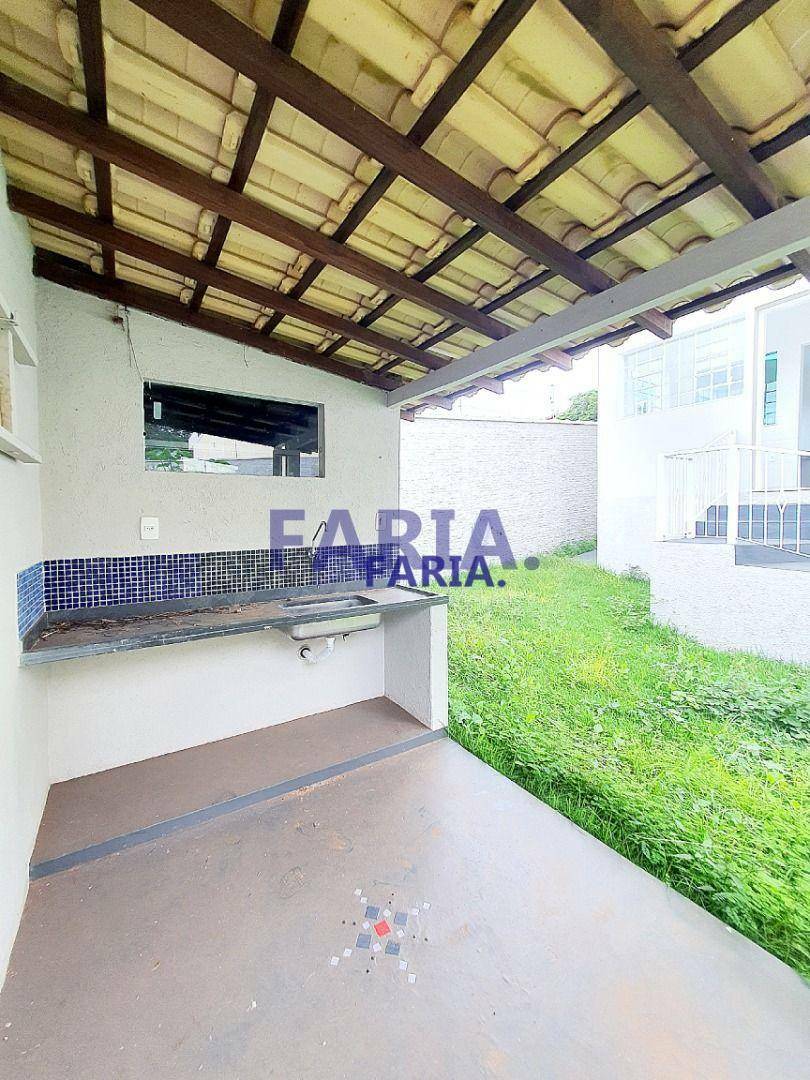 Casa à venda com 3 quartos, 275m² - Foto 20