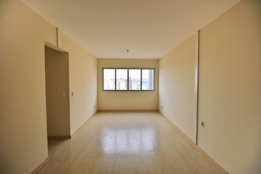 Apartamento à venda com 3 quartos, 75m² - Foto 7