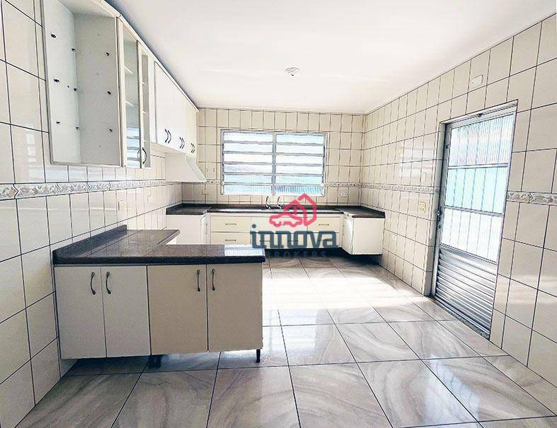 Sobrado à venda com 2 quartos, 187M2 - Foto 2