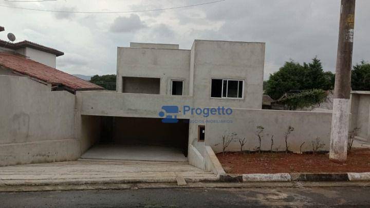 Casa de Condomínio à venda com 4 quartos, 450m² - Foto 1