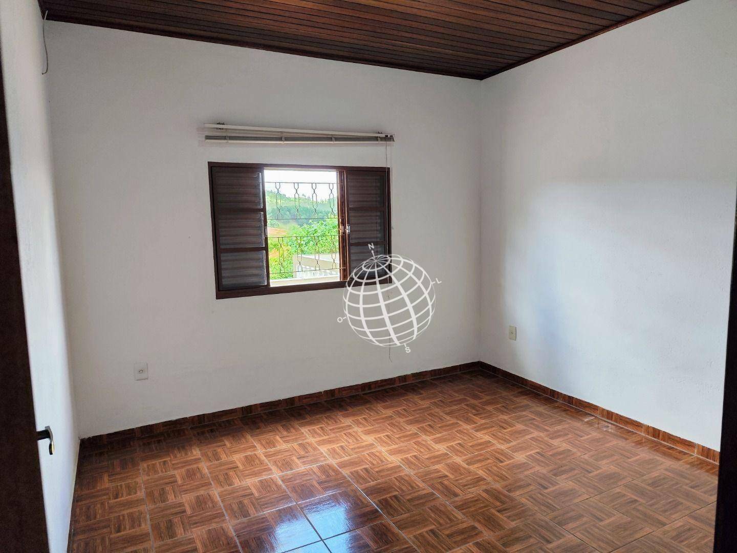 Chácara à venda com 6 quartos, 447m² - Foto 14