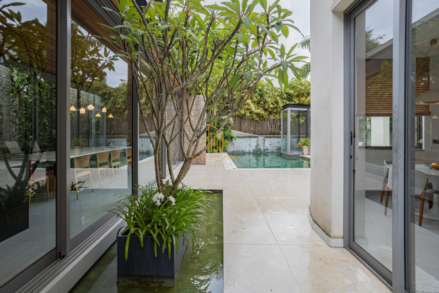 Casa de Condomínio à venda com 4 quartos, 750m² - Foto 31