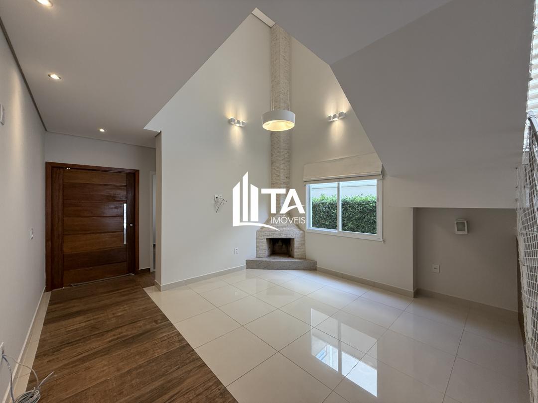 Casa de Condomínio à venda com 4 quartos, 258m² - Foto 4