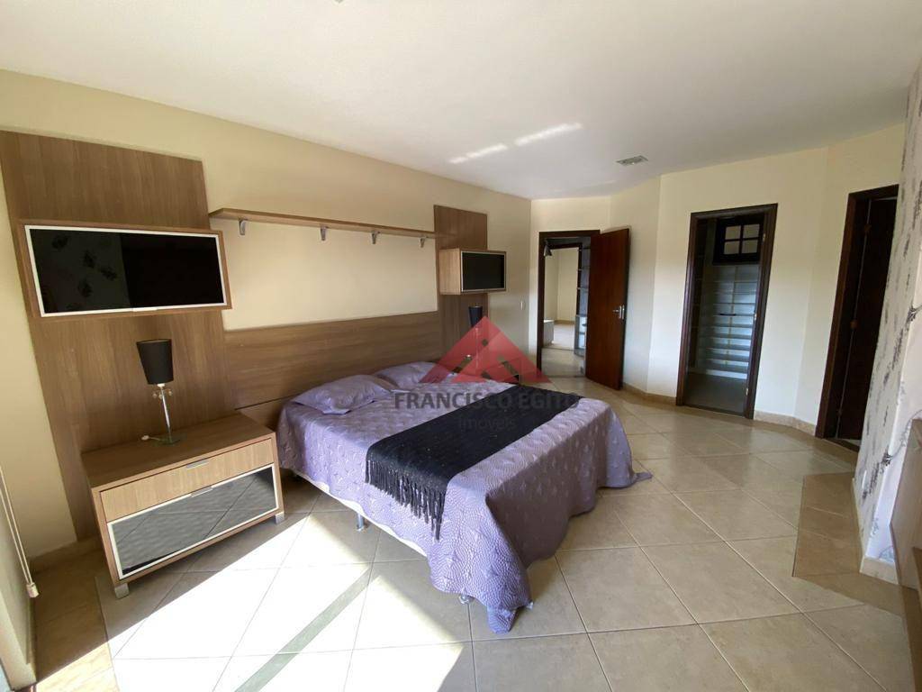 Casa de Condomínio à venda com 3 quartos, 450m² - Foto 9