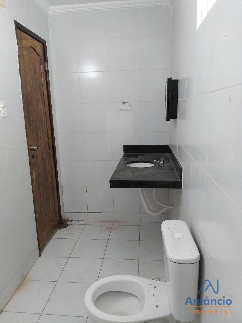 Casa para alugar com 3 quartos, 117M2 - Foto 12