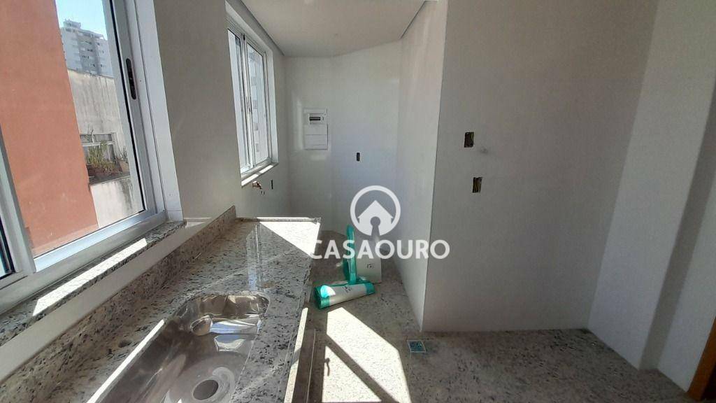 Apartamento à venda com 3 quartos, 83m² - Foto 7