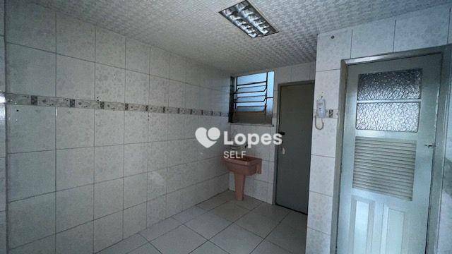 Apartamento à venda com 2 quartos, 79m² - Foto 11