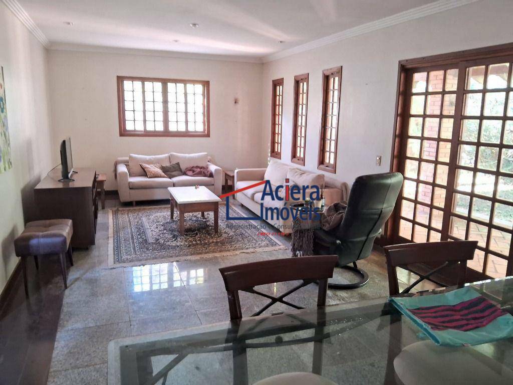 Casa de Condomínio à venda com 3 quartos, 400m² - Foto 16