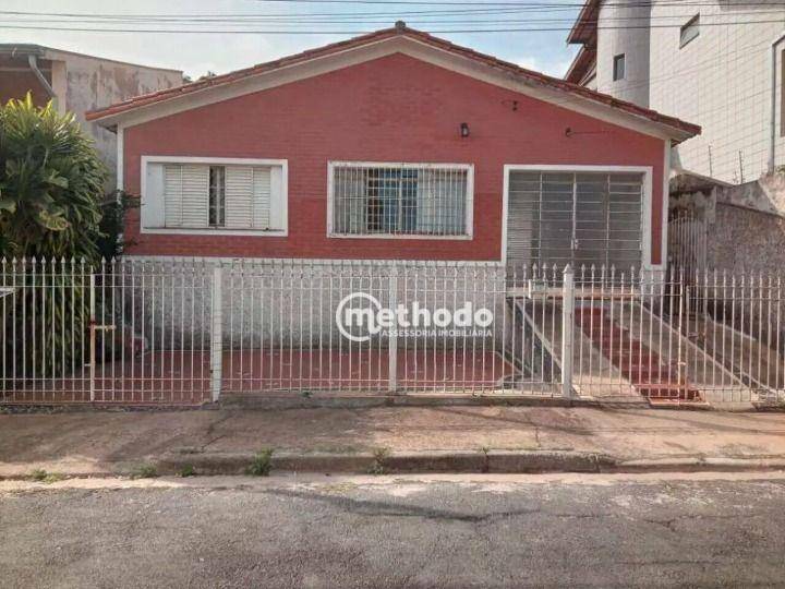 Casa à venda com 3 quartos, 131m² - Foto 1