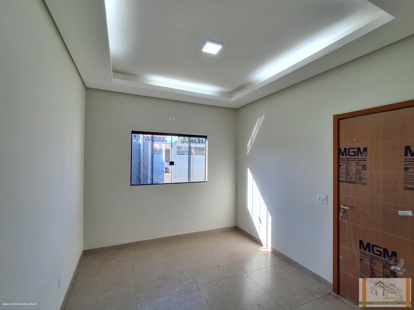 Casa à venda com 3 quartos, 180m² - Foto 14