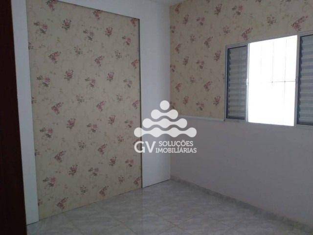 Casa para alugar com 2 quartos, 80m² - Foto 8